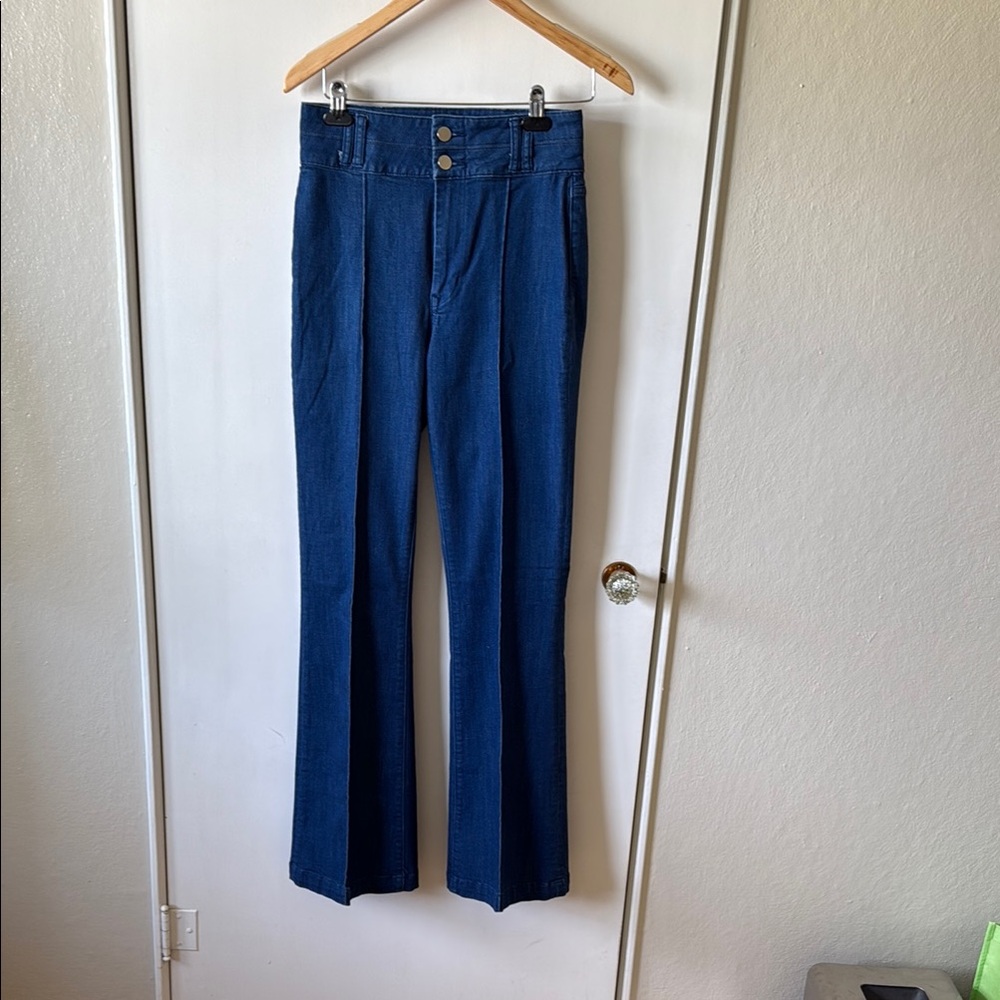 BCBG Maxazria 27 flare